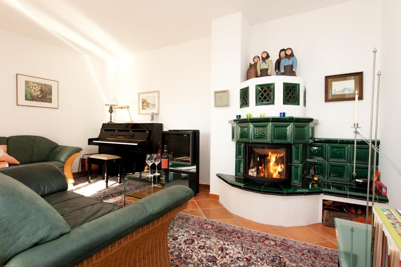 Villa Duene Mit Grosser Sonnenterrasse, Kamin, Wlan Und Tiefgarage Fuer 2-4 Personen Kuehlungsborn Exterior foto