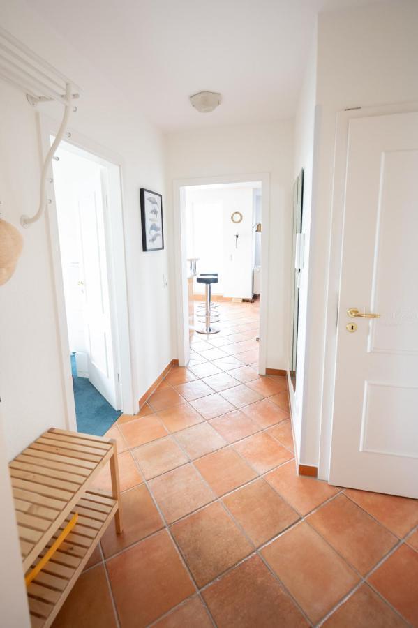 Villa Duene Mit Grosser Sonnenterrasse, Kamin, Wlan Und Tiefgarage Fuer 2-4 Personen Kuehlungsborn Exterior foto