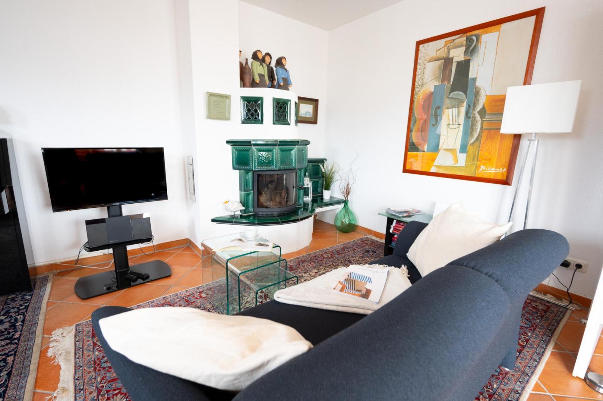Villa Duene Mit Grosser Sonnenterrasse, Kamin, Wlan Und Tiefgarage Fuer 2-4 Personen Kuehlungsborn Exterior foto